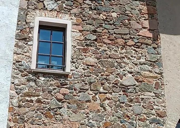 Antica Torre Del Castello Casa Ceresiana